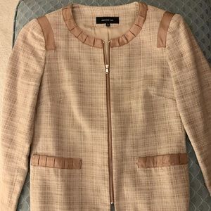 Like new! Beautiful Jones New York boucle …